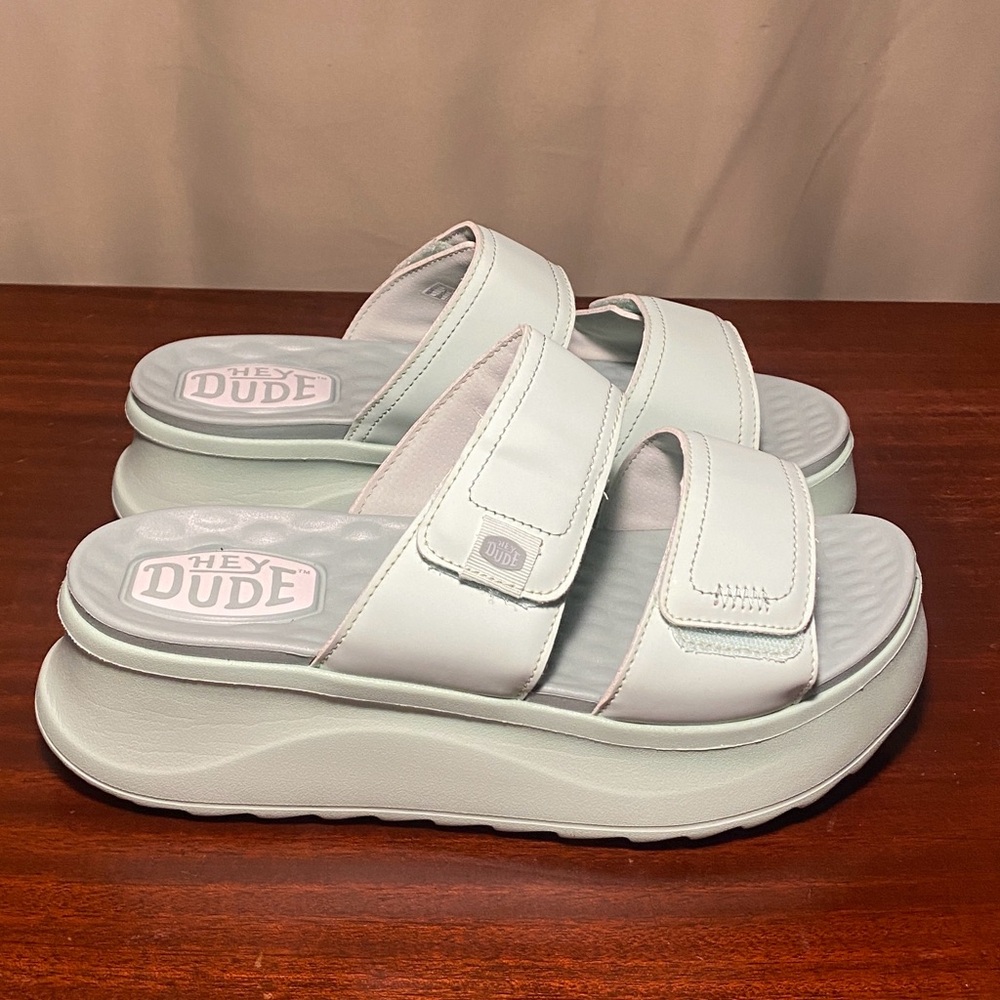 Hey Dude Delray Slide Classic Women’s Sandals Platform Jade Size 10 - Picture 3 of 7